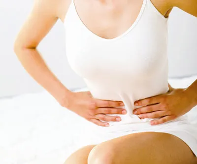 După cum reiese din durere pe partea stângă a abdomenului (burtă) După cum reiese din durere pe partea stângă a abdomenului