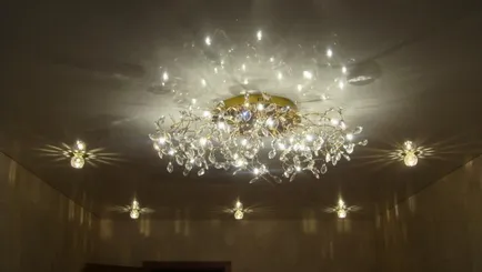 Sistemul de iluminare plafon stretch - Revizuirea de opțiuni de proiectare și a regulilor de instalare