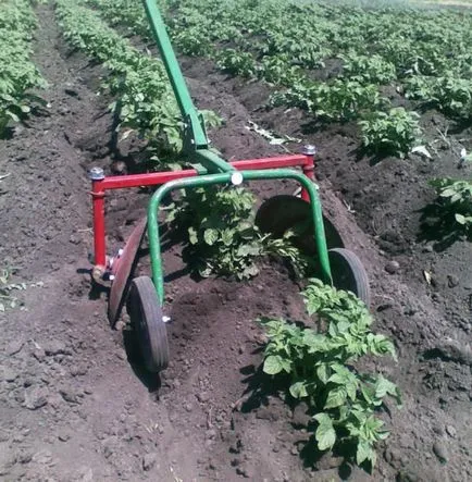 HILLERS de cartofi dimensiune disc, tractor