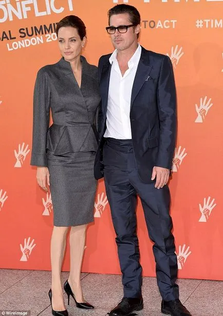 Oficial, Andzhelina Dzholi și Brad Pitt s-au căsătorit