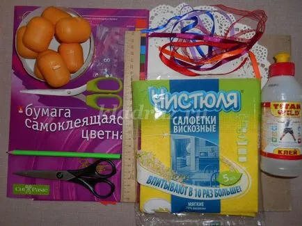 Cadouri de Paste pentru copii de pui cu mâinile lor
