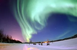 De ce există aurora boreala, natura misterioasă a lumii invizibile (de ce) De ce există aurora boreala, natura misterioasă a lumii invizibile