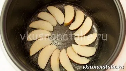 plăcintă cu mere Lush în multivarka - o rețetă pentru lentyaek