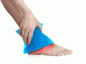 piciorul luxat glezna și umflate ce să facă și cum să trateze