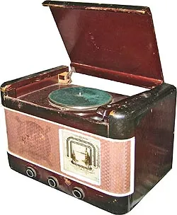 Radiograme URSS în muzeu (radiogramă) URSS gramofon într-un muzeu