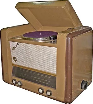 Radiograme URSS în muzeu (radiogramă) URSS gramofon într-un muzeu