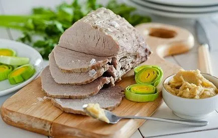 Rețete fierte de carne de vită, secrete selectarea și adăugarea de ingrediente (fierte) Rețete carne de vită fiartă, secrete selectarea ingredientelor și adăugarea