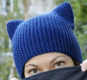 Hat cu urechi de pisică de ce să nu poarte o astfel de frizură original (urechi spițe schema cravată felină de sex feminin tricotate) Hat cu urechi de pisică de ce să nu poarte o astfel de frizură originală