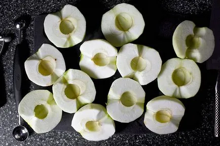 plăcintă cu mere în cuptor, cu o fotografie Charlotte incrementale clasice (8 reteta) (clasică) plăcintă cu mere cu mere din cuptor plăcintă cu mere clasic cu pas cu pas fotografii (8 Rețete)