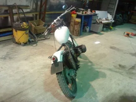 Colecta motocicleta lui însuși, motociclete Ural, Dnepr, bmw, reparații motociclete (Dnepr) Colecta motocicleta lui însuși, motociclete Ural, Dnepr, bmw, reparații motociclete