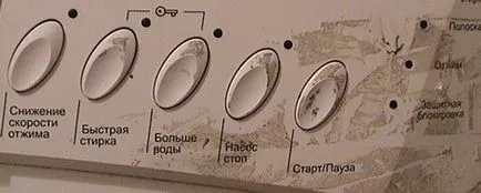 Sfaturi cu privire la modul de a elimina urmele de bandă adezivă pentru mobilier, plastic, sticlă și îmbrăcăminte
