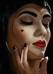 Există o Dama de pică