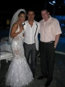 Rochie de nunta ca un idol, de sex feminin QLI Journal