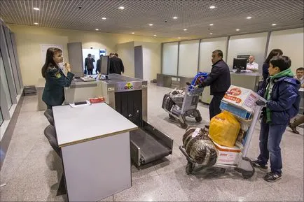 La mulți ani Domodedovo Vamal, aviatablo