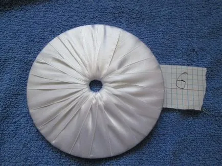 Buchet de panglici din satin, fuziunea de stiluri