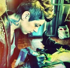 Uita-te la tatuaje - modele valoare tatuaj și fotografii