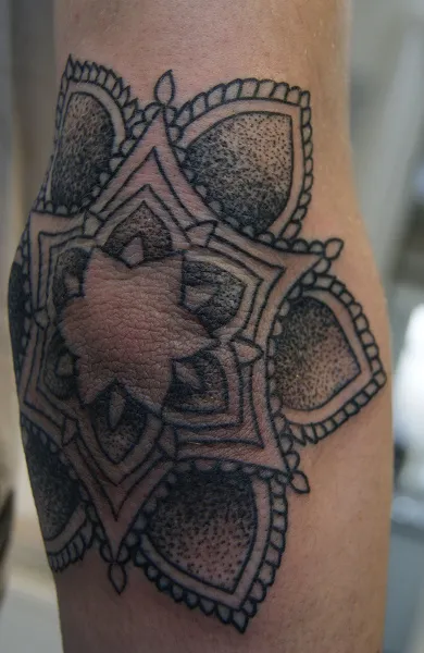 dotvork stil de tatuaj (dotwork), fotografii și schițe de tatuaj