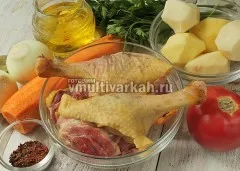Fiert rață cu cartofi în multivarka reteta cu fotografie, la multivarka (rață) se pregătească Fiert rață cu cartofi în multivarka reteta cu fotografie, pentru a pregăti multivarka