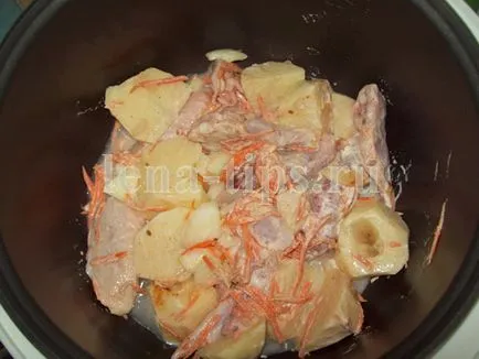 Cartofi copti cu carne de pui in multivarka (reteta cu foto), retete delicioase cu imagini