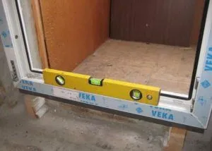 Instalarea de usi din plastic cum se instalează (plastic) Instalarea de usi din plastic cum se instalează