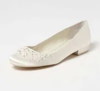 Alegerea pantofi de nunta fara o alternativa toc prezoane (pantofi) Alegerea pantofi de nuntă fără o alternativă stifturi toc