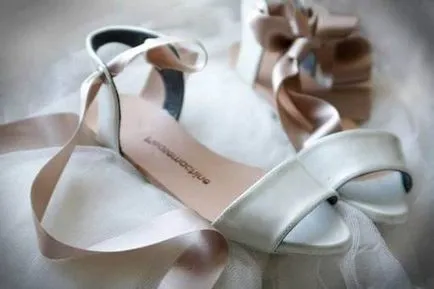 Alegerea pantofi de nunta fara o alternativa toc prezoane (cumpăra pantofi de nunta) Alegerea pantofi de nuntă fără o alternativă stifturi toc