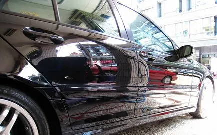 Sticla lichida pentru acoperire și lustruire vehicul