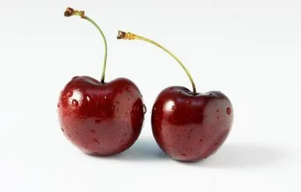 Alergic la fructe de padure