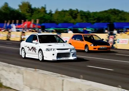 Drag Racing este tot Drag Racing este tot