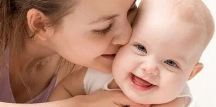 Că nu ar trebui să aibă o mamă care alăptează Că nu ar trebui să aibă o mamă care alăptează
