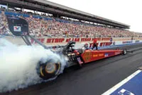 Drag Racing este tot