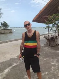 Guf este una, cum ar fi I