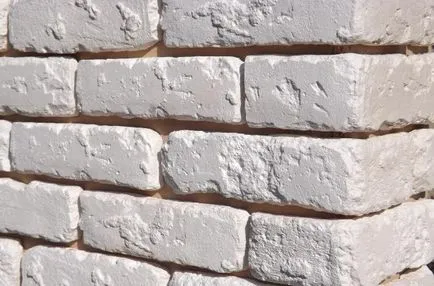 zidărie imitație cu mâinile lor