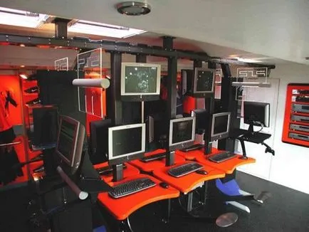 Clubul de calculatoare-l Clubul de calculatoare-l