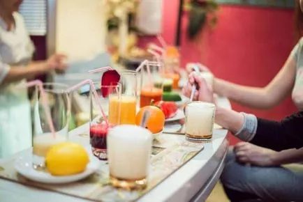 Ceea ce face cocktail-uri și cum Ceea ce face cocktail-uri și cum