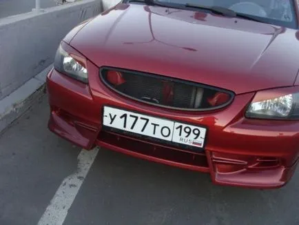 Lui accent pe mâini de club Lui accent pe mâini de club