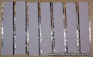 Compusul arc cu mâinile lor Compusul arc cu mâinile lor