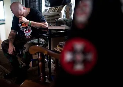 Kuklus clan este ca Kuklus clan este ca
