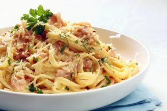 Așa cum este Carbonara paste