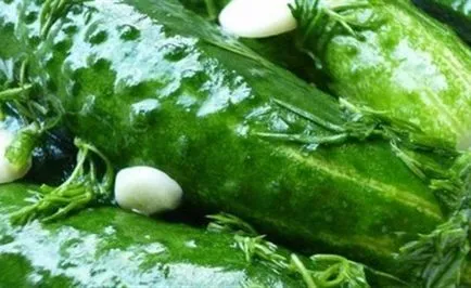 castravete Sărate în pachet castravete Sărate în pachet