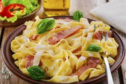 Așa cum este Carbonara paste