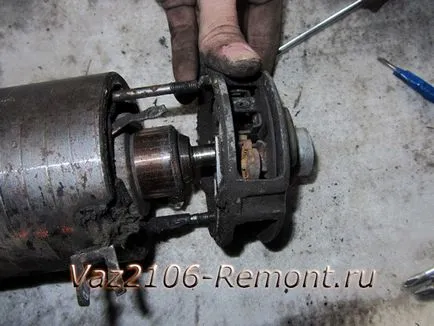 Cum să dezasamblați un vaze starter Cum să dezasamblați un vaze starter