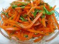 Salata cu cartofi și morcovi Salata cu cartofi și morcovi