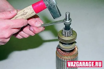 Cum să dezasamblați un vaze starter