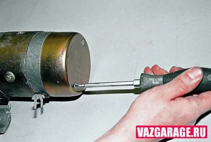 Cum să dezasamblați un vaze starter