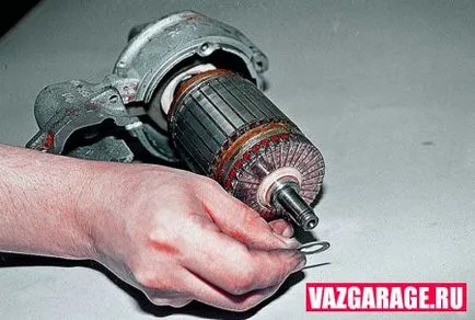 Cum să dezasamblați un vaze starter