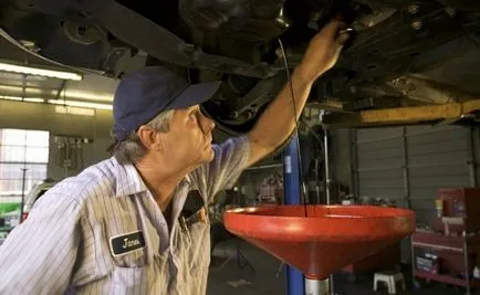 Cum se schimbă uleiul de motor Cum se schimbă uleiul de motor