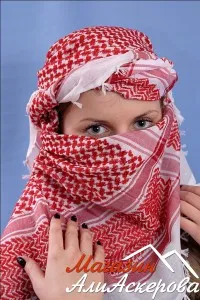 Cum de a lega o eșarfă în arabă