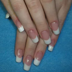 extensii de unghii forma unghii