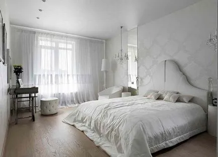 Decoratiuni pentru perdele cu mâinile Decoratiuni pentru perdele cu mâinile
